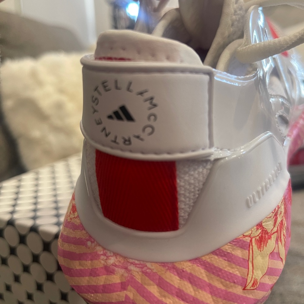 Stella McCartney adidas Ultra Boost 22 - Picture 7 of 11